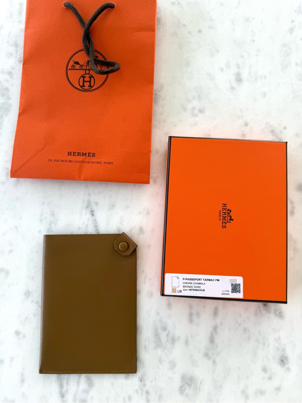 Hermès Tarmac PM Passport Holder Bronze Doré Chèvre Chamkila Leather